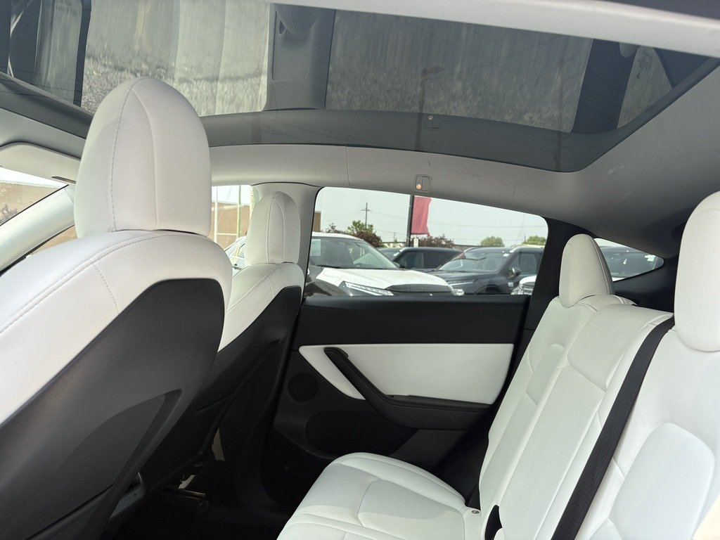 2021 Tesla Model Y PERFORMANCE   AWD   ROOF   NAV   CLEAN CARFAX in Oakville, Ontario - 18 - w1024h768px