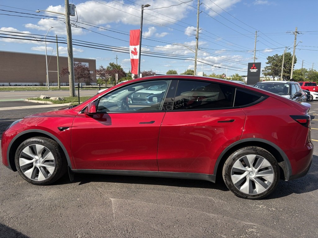 2024 Tesla Model Y LONG RANGE   AWD   ELECTRIC   ROOF   AUTOPILOT in Oakville, Ontario - 5 - w1024h768px