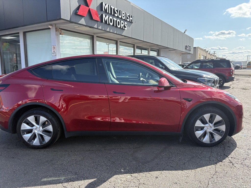 2024 Tesla Model Y LONG RANGE   AWD   ELECTRIC   ROOF   AUTOPILOT in Oakville, Ontario - 9 - w1024h768px