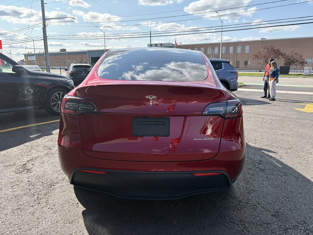 2024 Tesla Model Y LONG RANGE   AWD   ELECTRIC   ROOF   AUTOPILOT in Oakville, Ontario - 7 - w1024h768px