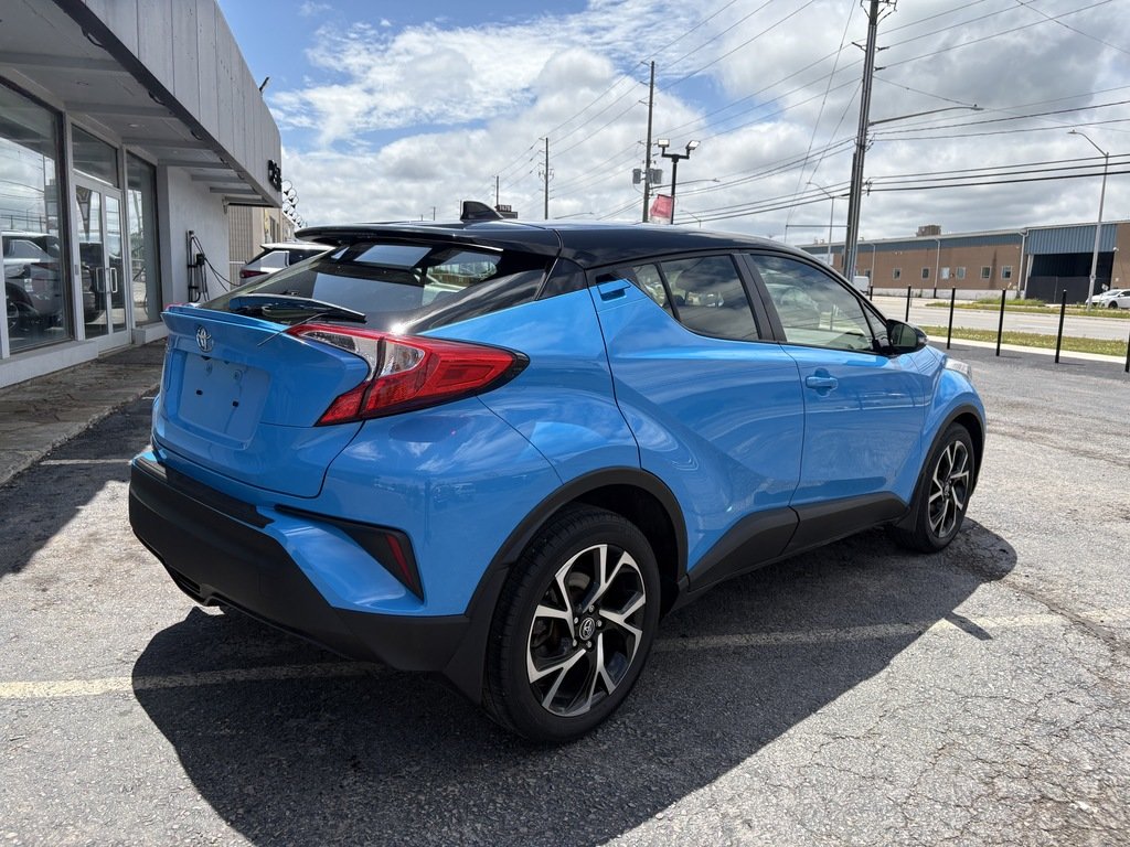 2019 Toyota C-HR XLE   BU CAM   CARPLAY   BLIND SPOT   HTD SEATS in Oakville, Ontario - 8 - w1024h768px