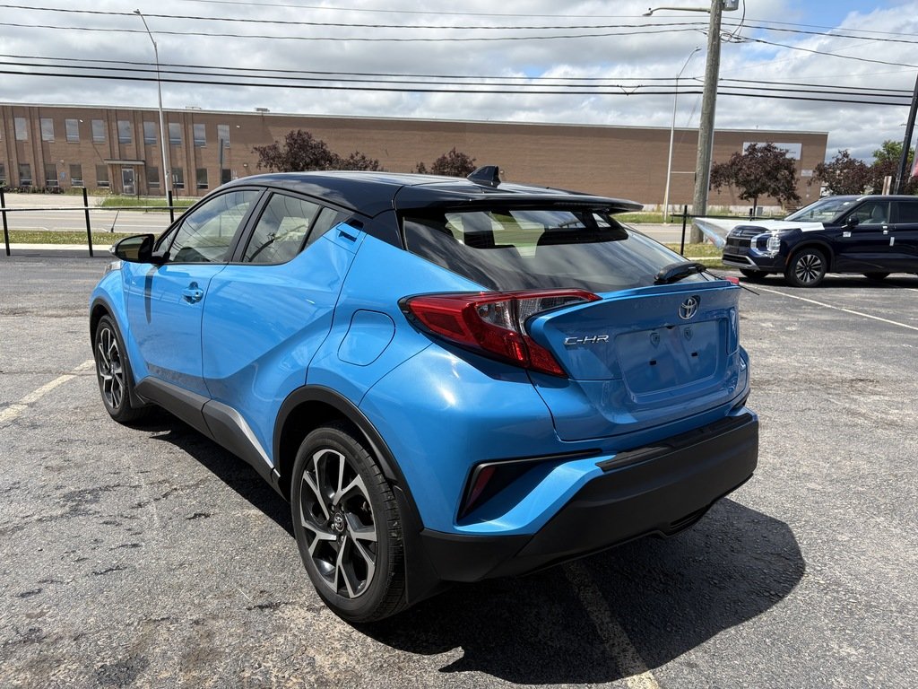 2019 Toyota C-HR XLE   BU CAM   CARPLAY   BLIND SPOT   HTD SEATS in Oakville, Ontario - 6 - w1024h768px