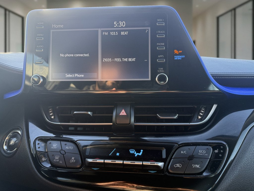 2020 Toyota C-HR XLE   PREMIUM   BU CAM   LANE DEPARTURE in Oakville, Ontario - 16 - w1024h768px