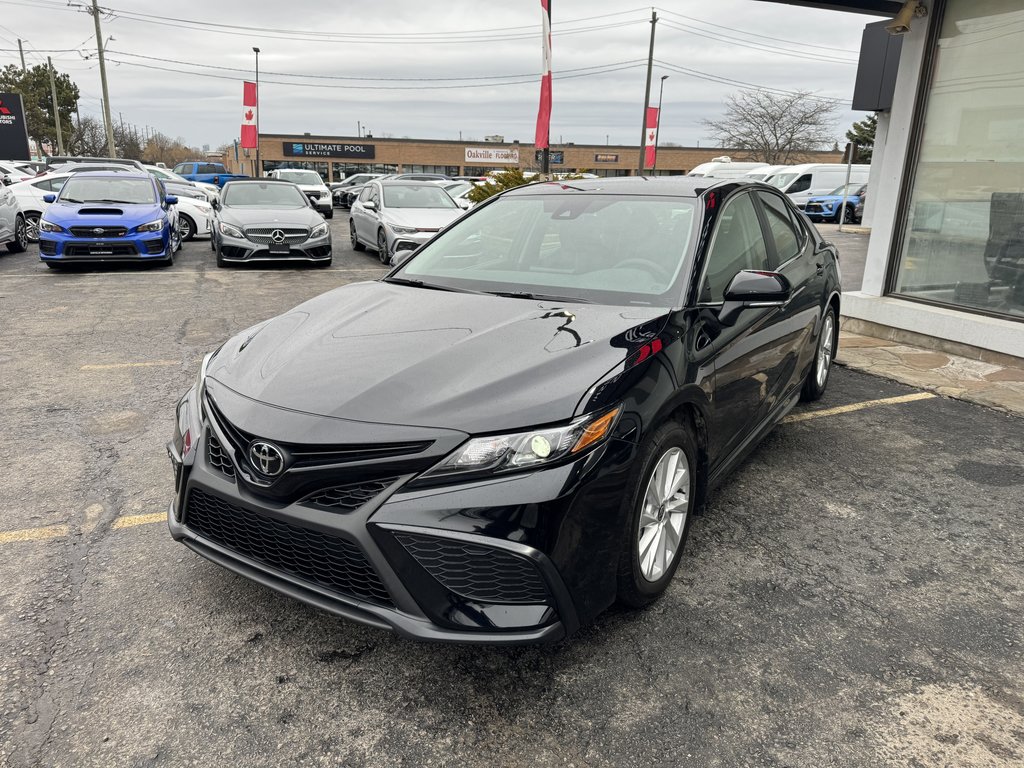 2024  Camry SE   ONLY 38KM BASICALLY NEW NO WAIT TIME in Oakville, Ontario - 4 - w1024h768px