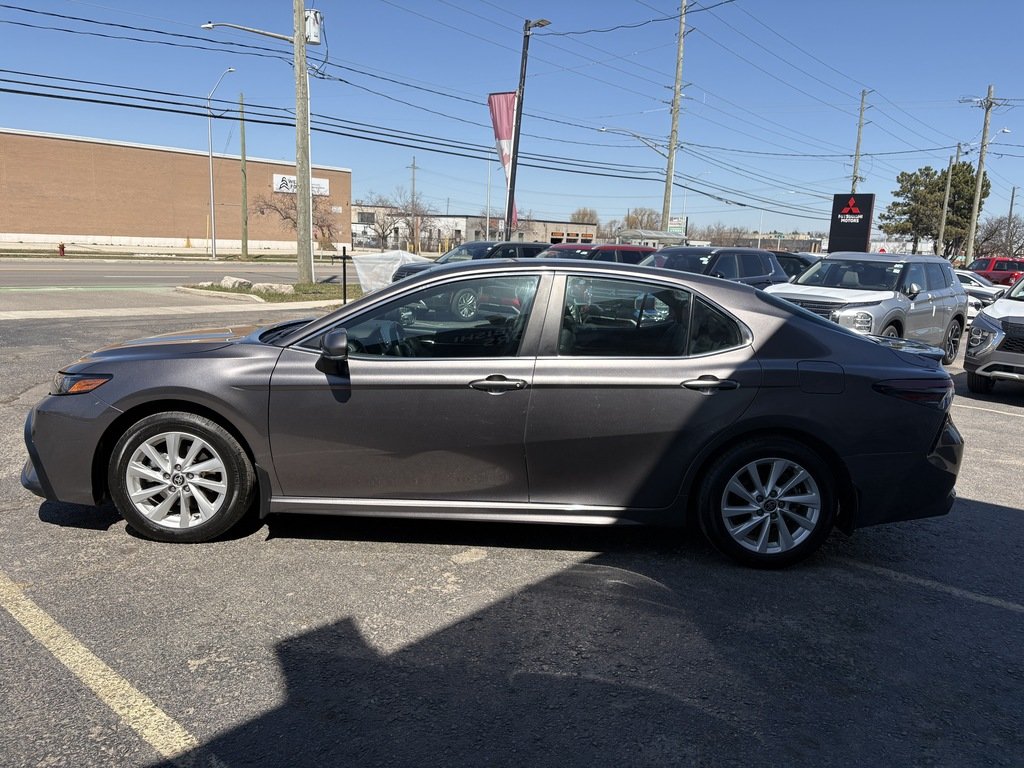2024 Toyota Camry SE   AWD   HTD STEATS/STEERING   LANE DEPARTURE in Oakville, Ontario - 5 - w1024h768px