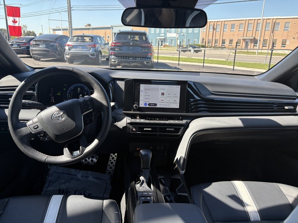 2025 Toyota Camry SE   HYBRID   LEATHER   BLIND SPOT   LANE DEPRT in Oakville, Ontario - 21 - w1024h768px