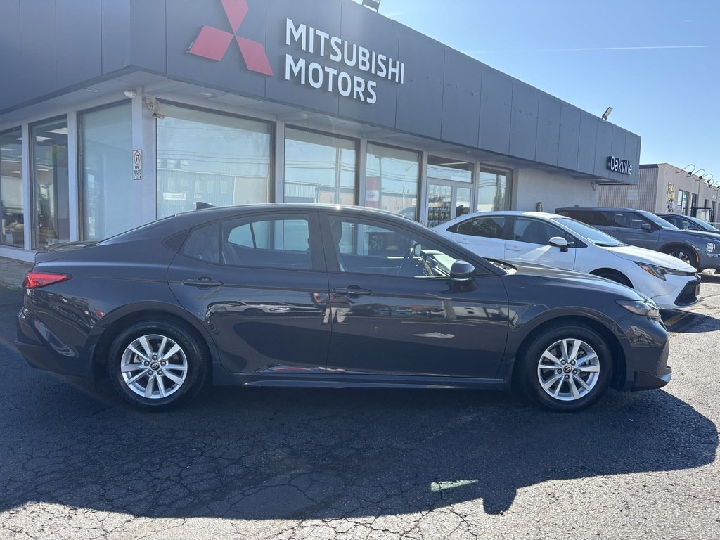 2025 Toyota Camry SE   HYBRID   LEATHER   BLIND SPOT   LANE DEPRT in Oakville, Ontario - 9 - w1024h768px