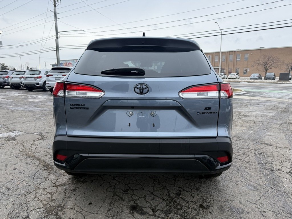 2025 Toyota Corolla Cross HYBRID   SE   2 SET OF TIRES   CLEAN CARFAX in Oakville, Ontario - 7 - w1024h768px