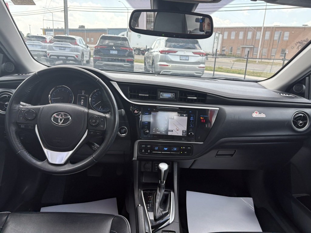 2019 Toyota Corolla XLE   LTHR   BU CAM   SUNROOF   NAV   HTD STEER in Oakville, Ontario - 22 - w1024h768px