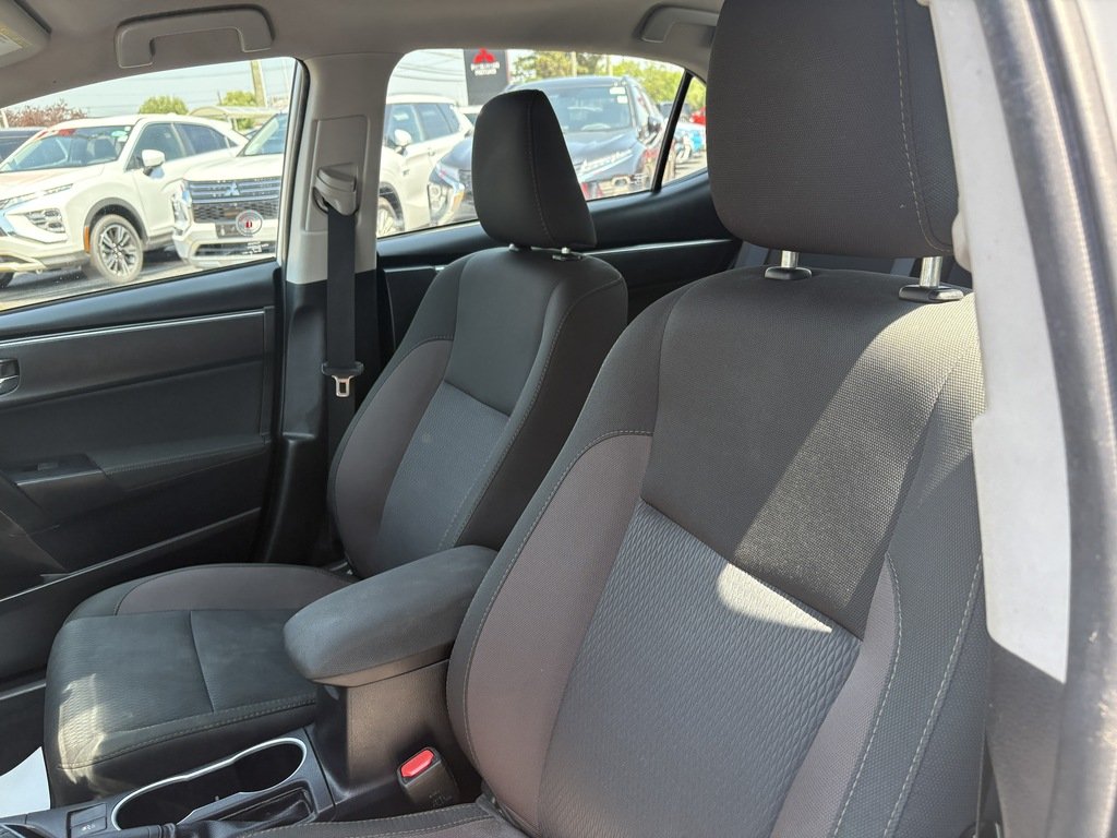 2019 Toyota Corolla LE   AUTO   BU CAM   HTD SEATS   LANE DEPARTURE in Oakville, Ontario - 11 - w1024h768px