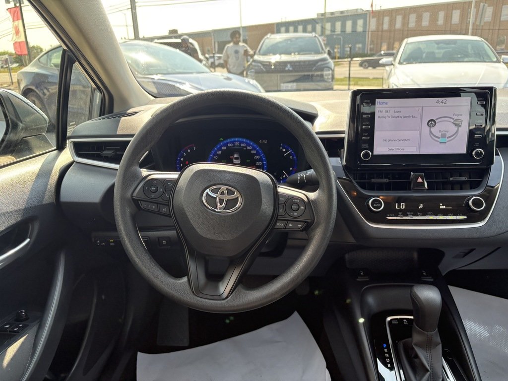 2021 Toyota Corolla HYBRID   ONLY 6766 KM   CLEAN CARFAX   2 SET TIRES in Oakville, Ontario - 16 - w1024h768px