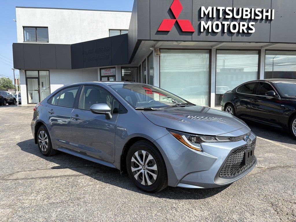 2021 Toyota Corolla HYBRID   ONLY 6766 KM   CLEAN CARFAX   2 SET TIRES in Oakville, Ontario - 2 - w1024h768px