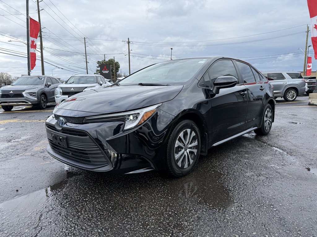 2024 Toyota Corolla LE   HYBRID   BLIND SPOT   BU CAM   CARPLAY in Oakville, Ontario - 4 - w1024h768px