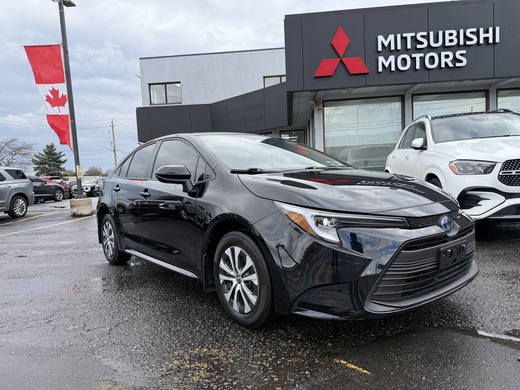 2024 Toyota Corolla LE   HYBRID   BLIND SPOT   BU CAM   CARPLAY in Oakville, Ontario - 2 - w1024h768px