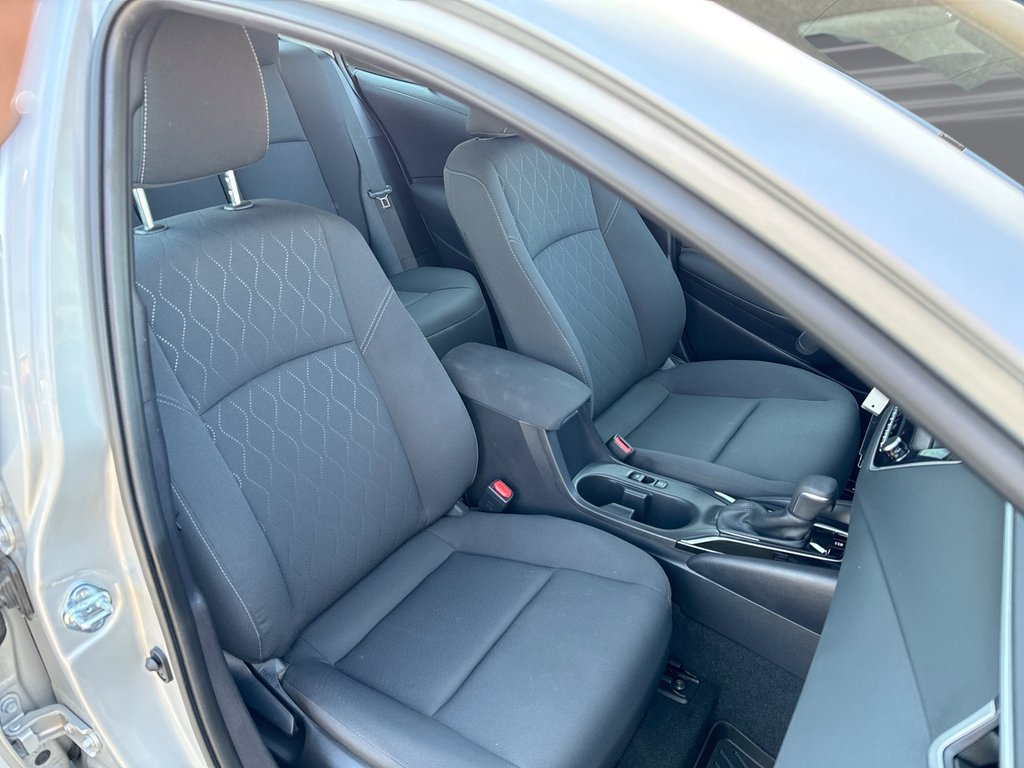 2026 Toyota Corolla LE in Oakville, Ontario - 24 - w1024h768px