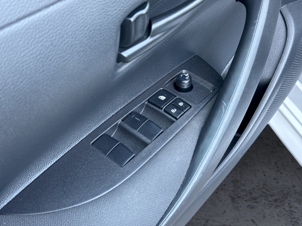 2026 Toyota Corolla LE in Oakville, Ontario - 15 - w1024h768px