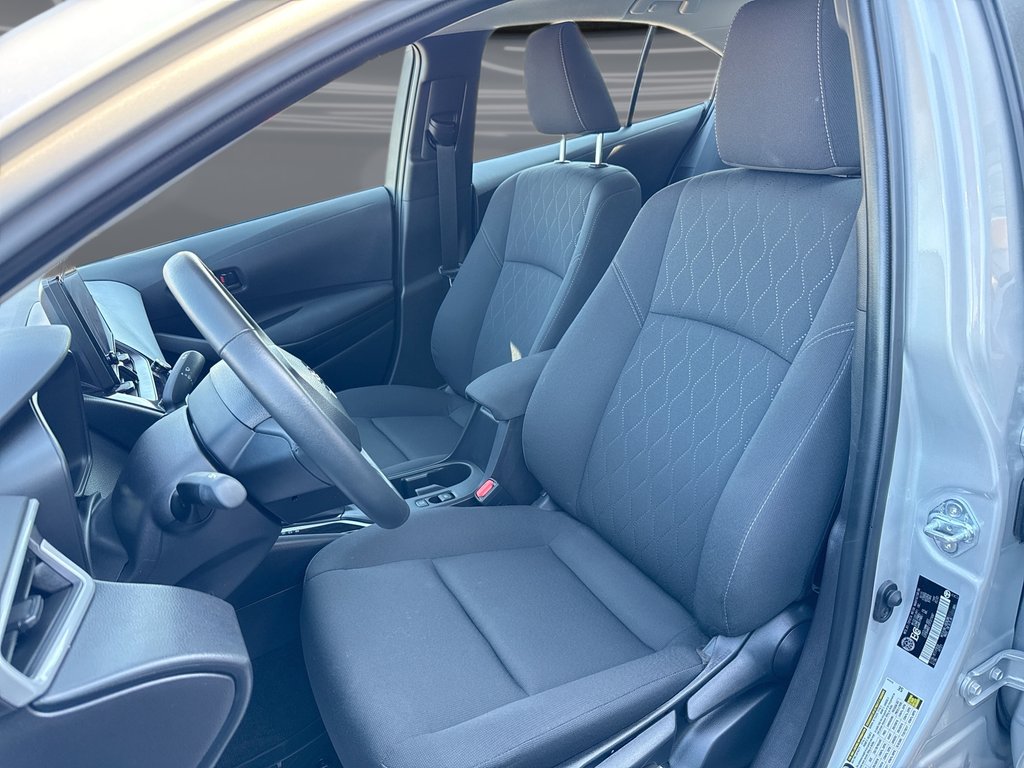 2026 Toyota Corolla LE in Oakville, Ontario - 13 - w1024h768px