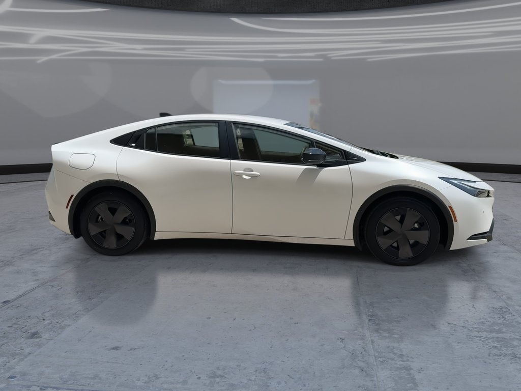 2026 Toyota Prius SE   PLUG IN HYBRID   CARPLAY   B\U CAM in Oakville, Ontario - 9 - w1024h768px