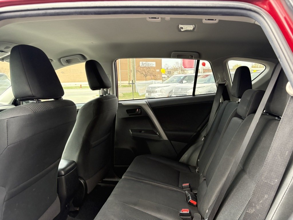 2018 Toyota RAV4 LE   AWD   BU CAM   HTD SEATS   LANE DEPARTURE in Oakville, Ontario - 21 - w1024h768px