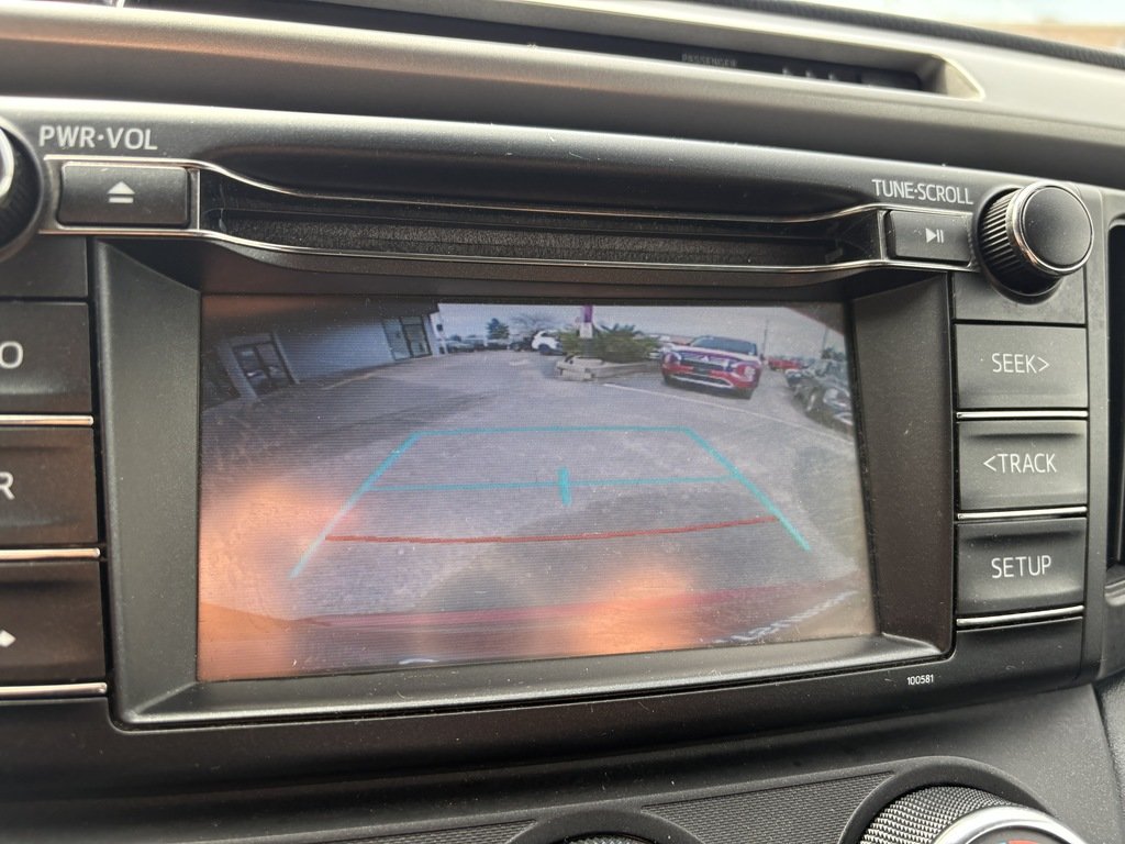 2018 Toyota RAV4 LE   AWD   BU CAM   HTD SEATS   LANE DEPARTURE in Oakville, Ontario - 17 - w1024h768px