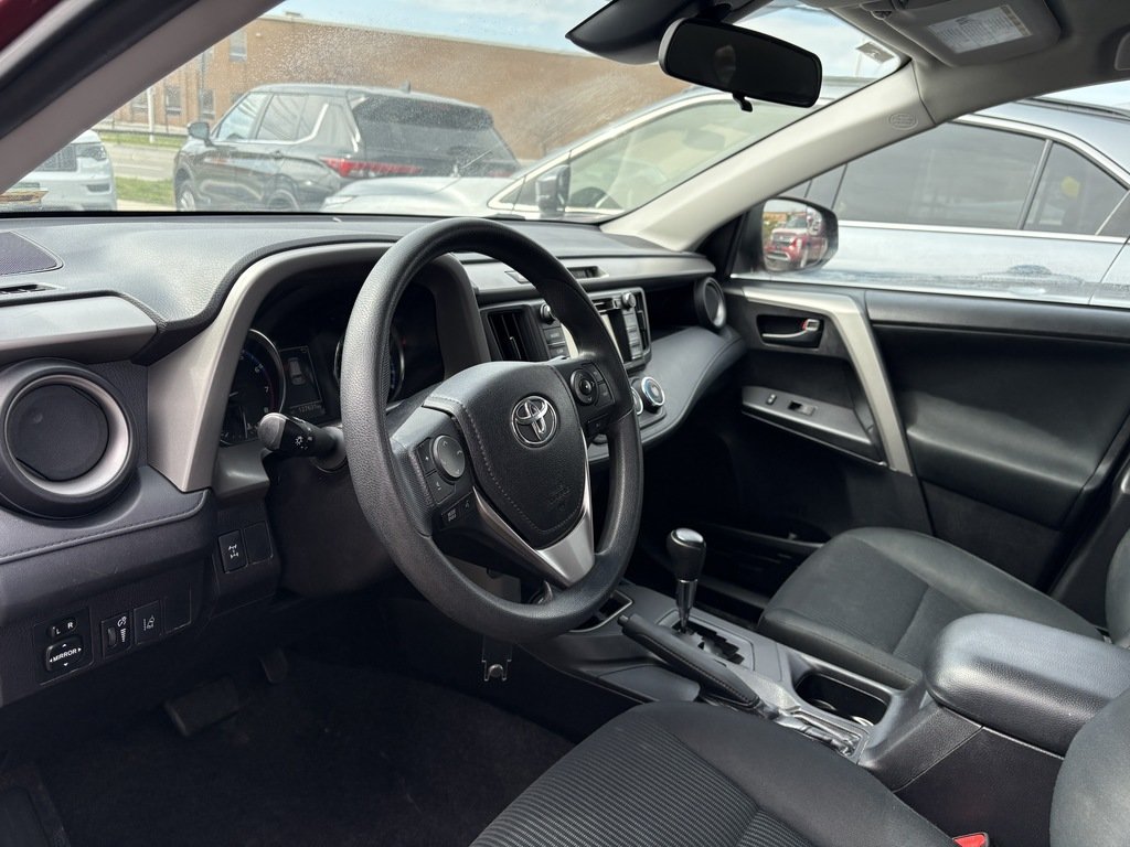 2018 Toyota RAV4 LE   AWD   BU CAM   HTD SEATS   LANE DEPARTURE in Oakville, Ontario - 12 - w1024h768px