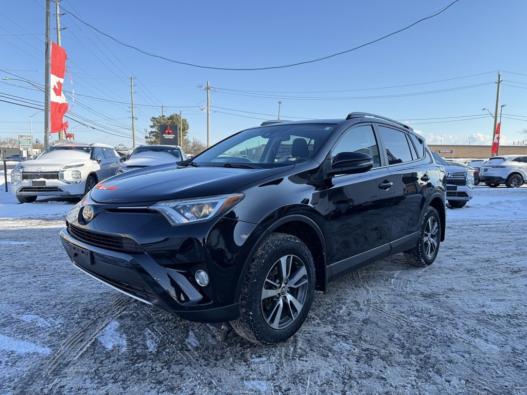 2018 Toyota RAV4 AWD   XLE   BU CAM   SUNROOF   HTD SEATS in Oakville, Ontario - 4 - w1024h768px