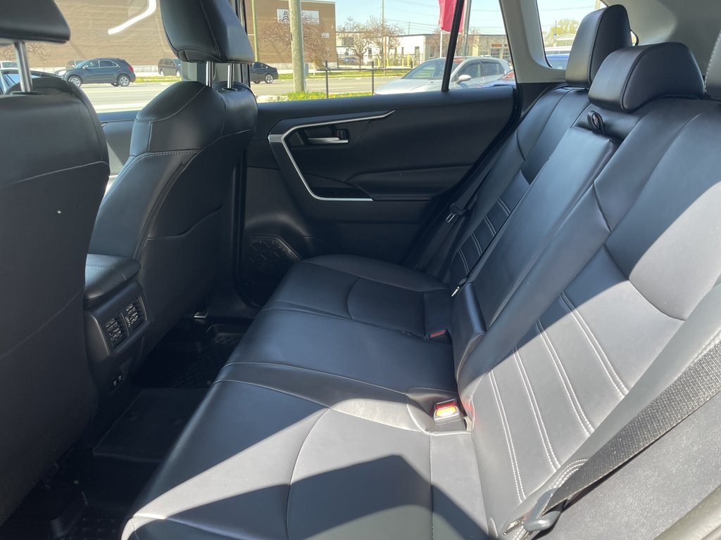 2019  RAV4 AWD   XLE   LEATHER   SUNROOF   BU CAM   HTD SEAT in Oakville, Ontario - 22 - w1024h768px