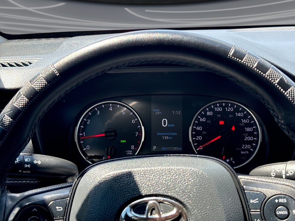 2021 Toyota RAV4 LE in Oakville, Ontario - 10 - w1024h768px