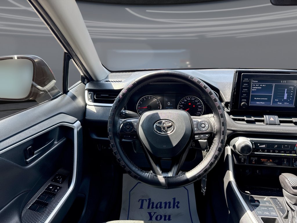 2021 Toyota RAV4 LE in Oakville, Ontario - 11 - w1024h768px