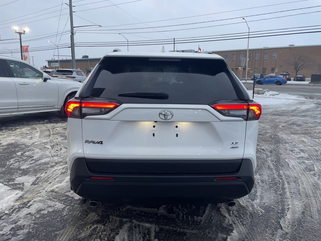 2022 Toyota RAV4 LE   AWD   BU CAM   LANE DEPARTURE   HTD SEATS in Oakville, Ontario - 7 - w1024h768px