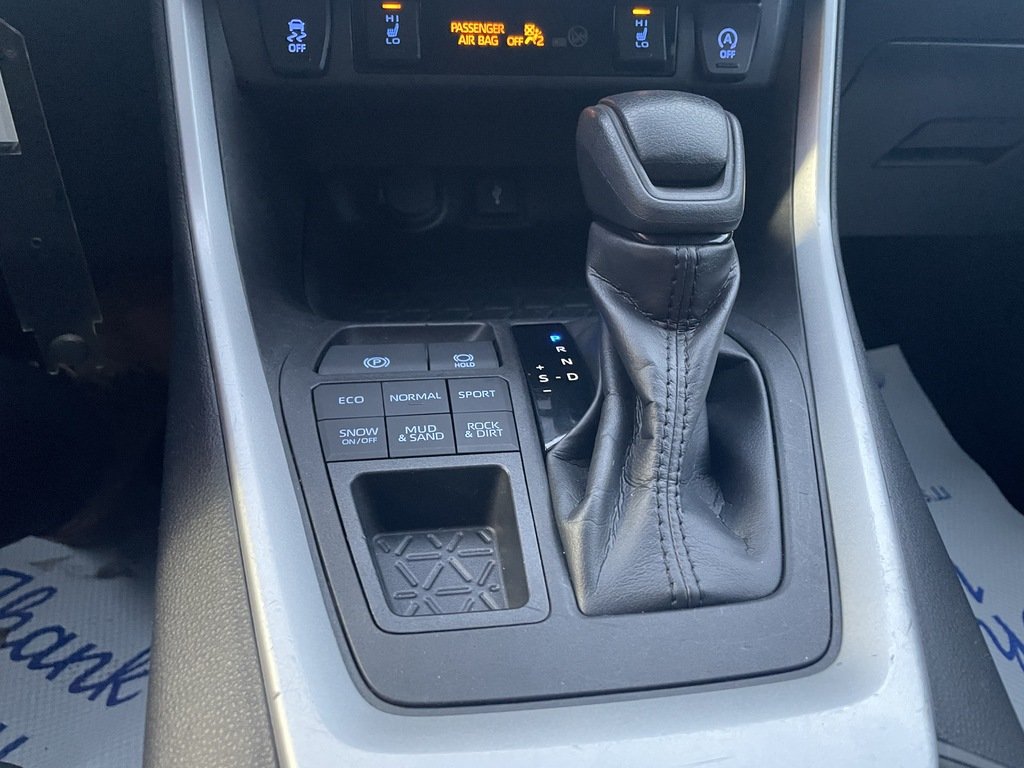 2022 Toyota RAV4 LE   AWD   BU CAM   LANE DEPARTURE   HTD SEATS in Oakville, Ontario - 18 - w1024h768px