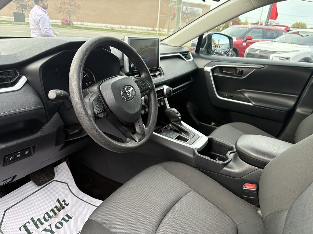 2025 Toyota RAV4 LE   AWD   BU CAM   LANE DEPARTURE   HTD SEATS in Oakville, Ontario - 10 - w1024h768px