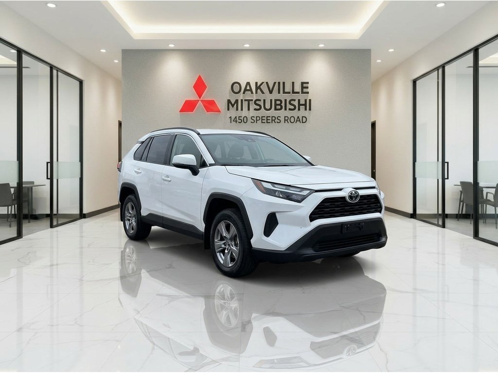 2025 Toyota RAV4 XLE   AWD   SUNROOF   HTD SEATS/STEERING in Oakville, Ontario - 2 - w1024h768px