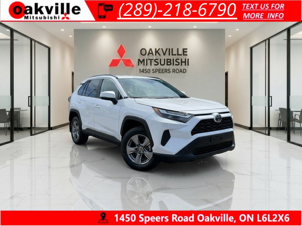 2025 Toyota RAV4 XLE   AWD   SUNROOF   HTD SEATS/STEERING in Oakville, Ontario - 1 - w1024h768px