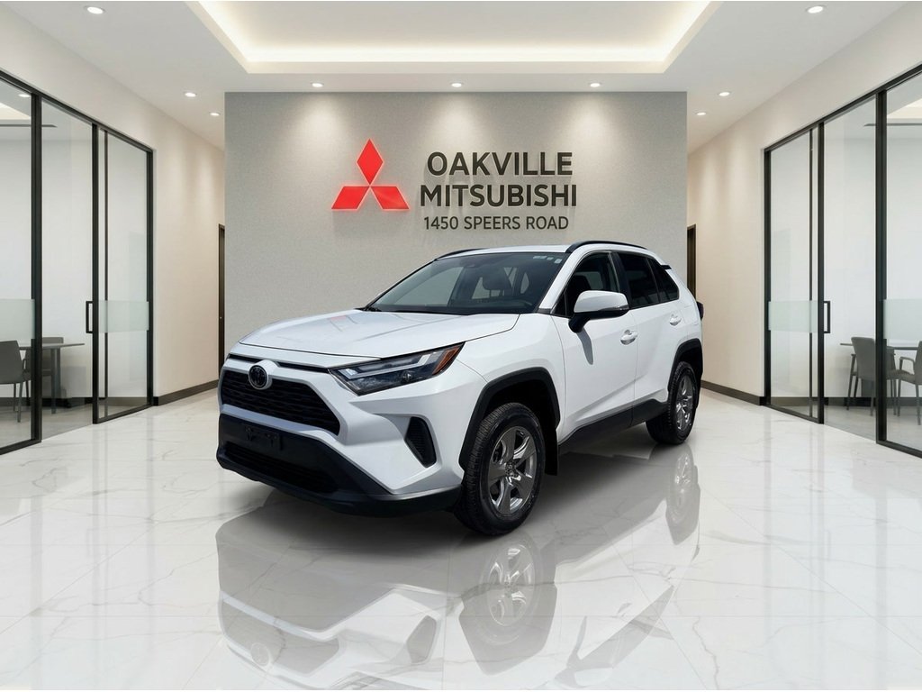 2025 Toyota RAV4 XLE   AWD   SUNROOF   HTD SEATS/STEERING in Oakville, Ontario - 4 - w1024h768px