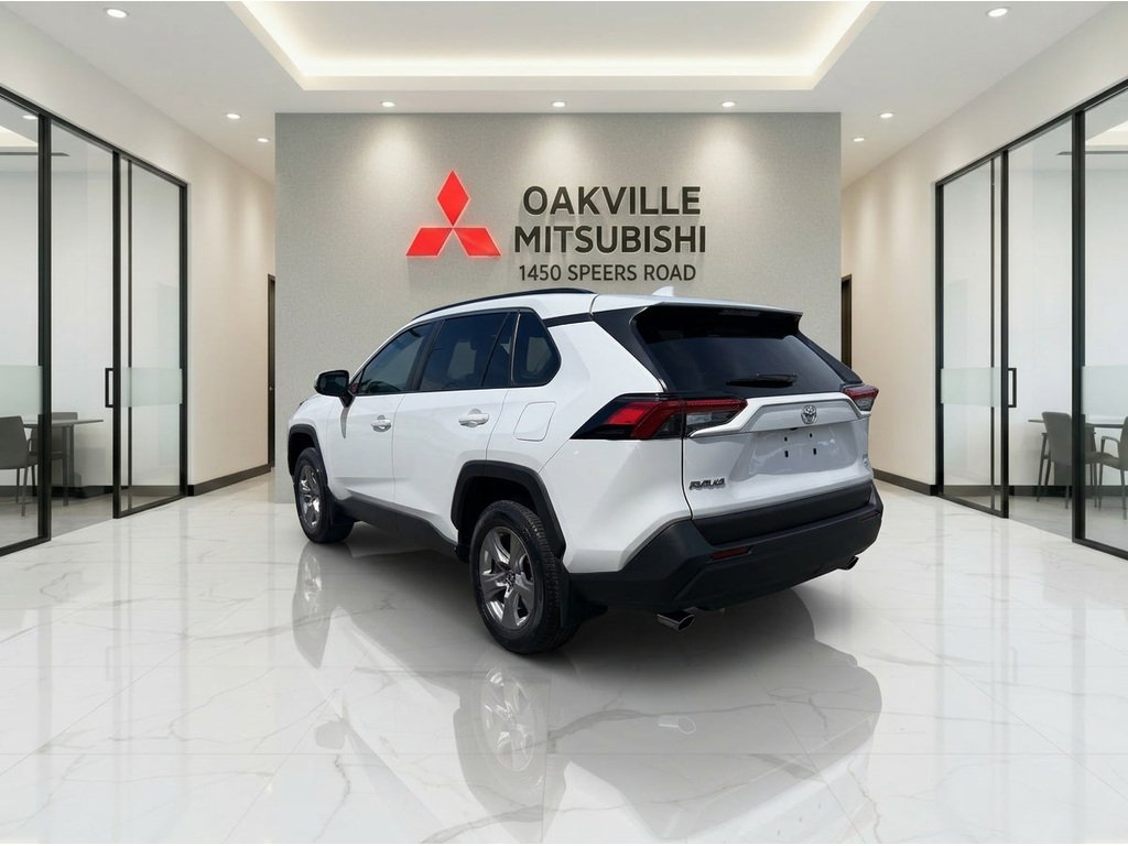 2025 Toyota RAV4 XLE   AWD   SUNROOF   HTD SEATS/STEERING in Oakville, Ontario - 6 - w1024h768px