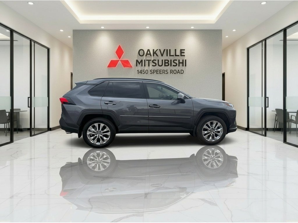 2025 Toyota RAV4 XLE   AWD   LEATHER   SUNROOF   BU CAM in Oakville, Ontario - 9 - w1024h768px