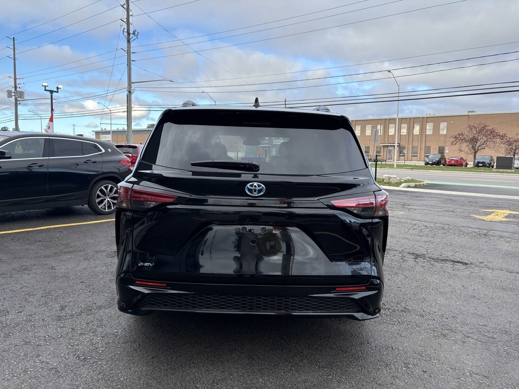 2025 Toyota Sienna XSE   HYBRID   7 PASS   ONLY 24 KM   POWER DOOR in Oakville, Ontario - 7 - w1024h768px