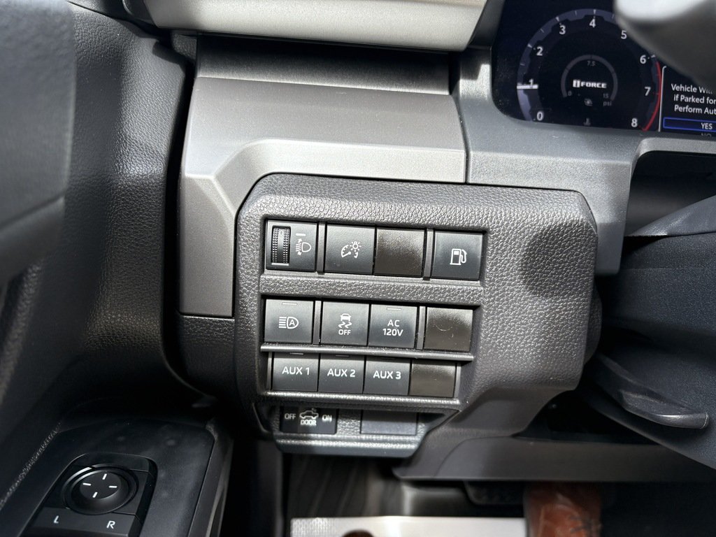 2024 Toyota Tacoma TRD OFF ROAD   HYBRID   4x4   DOUBLE CAB   JBL in Oakville, Ontario - 14 - w1024h768px