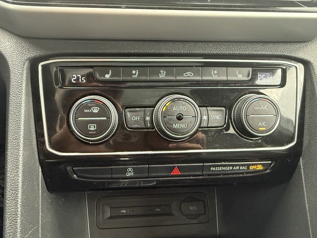 2023 Volkswagen Atlas Cross Sport EXECLINE   4 MOTION   HTD/VNT SEATS   PANO in Oakville, Ontario - 17 - w1024h768px