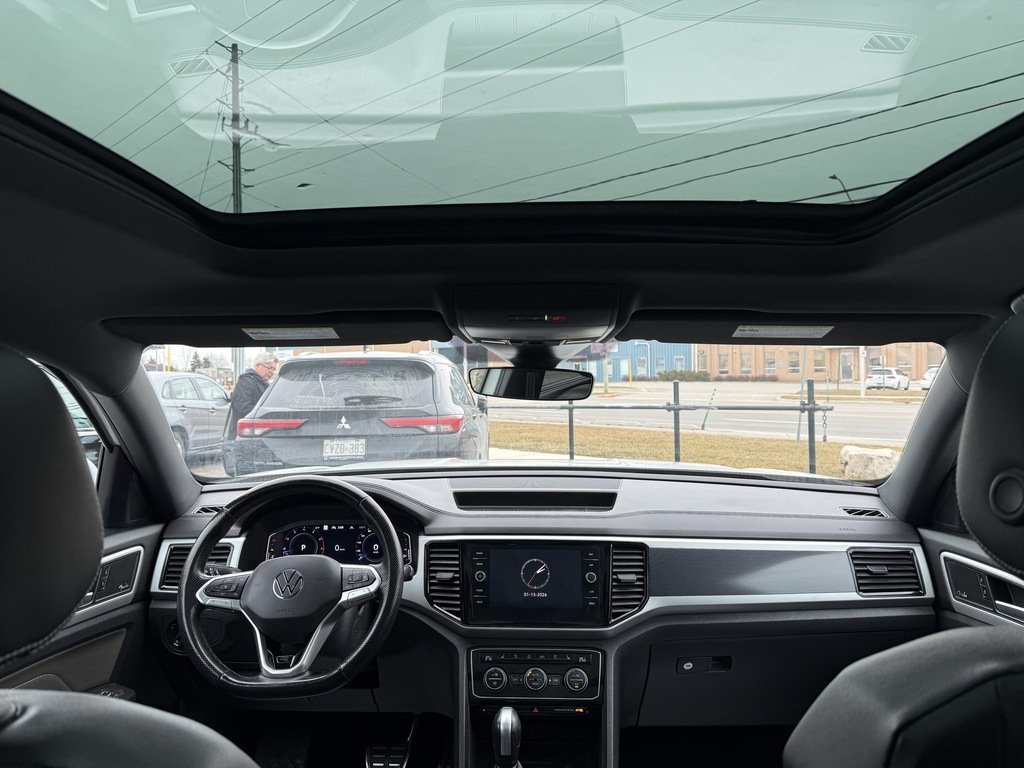 2023 Volkswagen Atlas Cross Sport EXECLINE   4 MOTION   HTD/VNT SEATS   PANO in Oakville, Ontario - 21 - w1024h768px