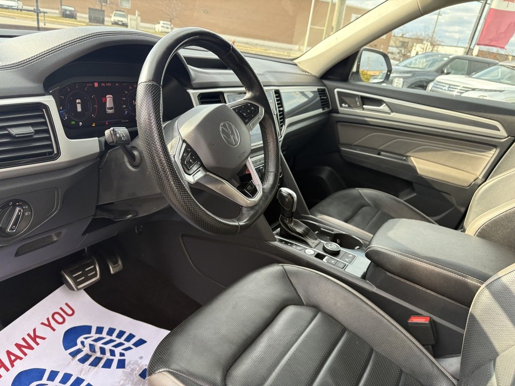 2022 Volkswagen Atlas EXECLINE   4MOTION   R LINE   7 PASS   PANO in Oakville, Ontario - 14 - w1024h768px