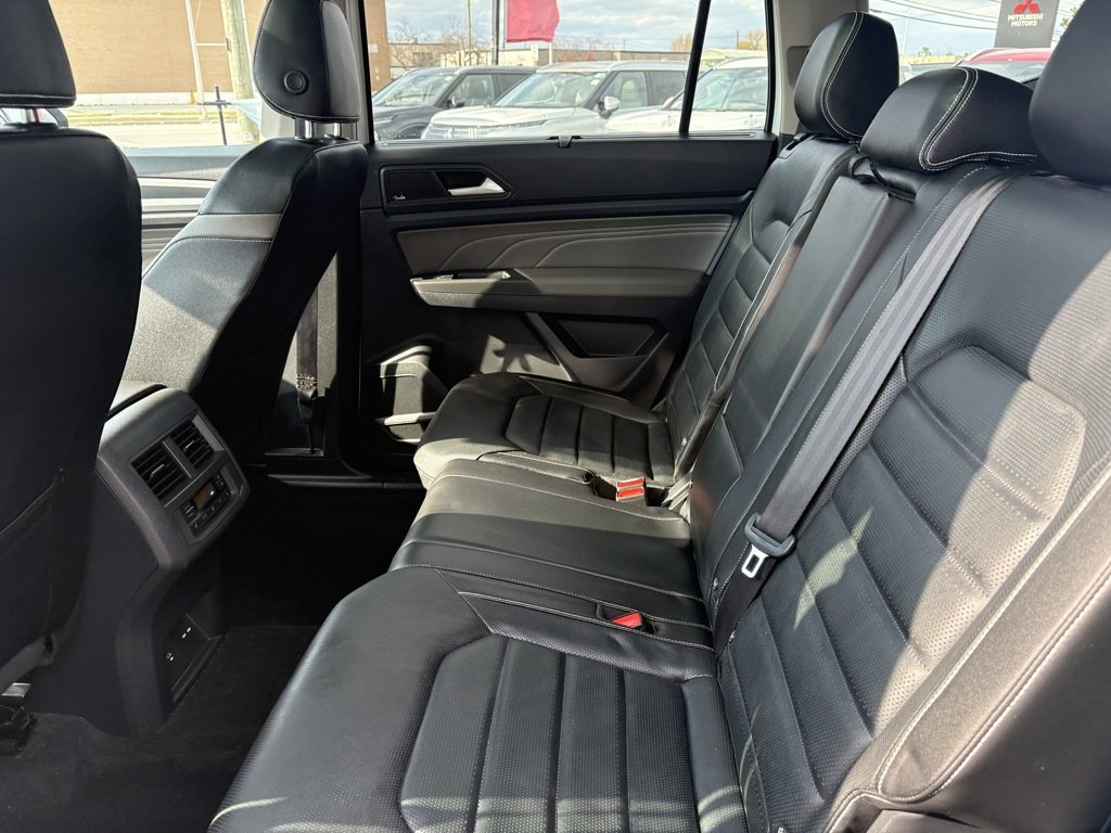 2022 Volkswagen Atlas EXECLINE   4MOTION   R LINE   7 PASS   PANO in Oakville, Ontario - 25 - w1024h768px