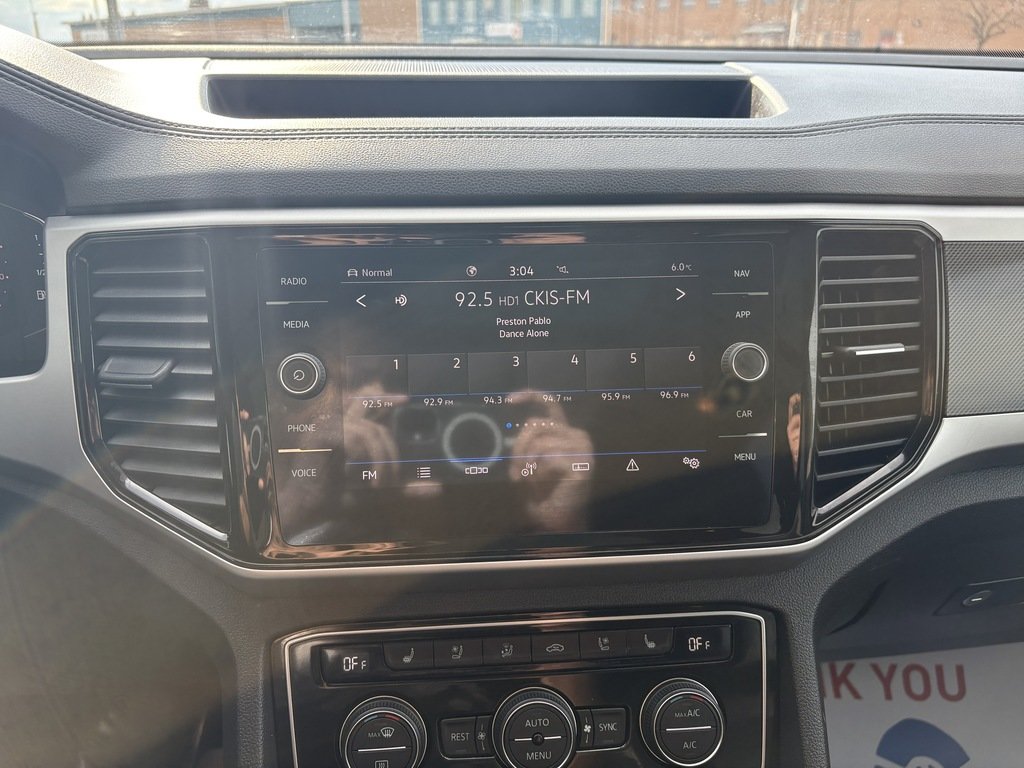 2022 Volkswagen Atlas EXECLINE   4MOTION   R LINE   7 PASS   PANO in Oakville, Ontario - 19 - w1024h768px