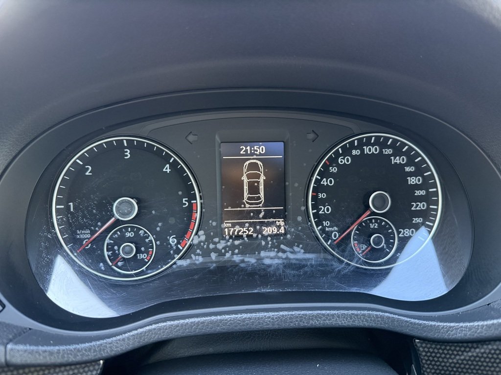 2014 Volkswagen Passat Highline 2.0 TDI 6sp in Oakville, Ontario - 16 - w1024h768px