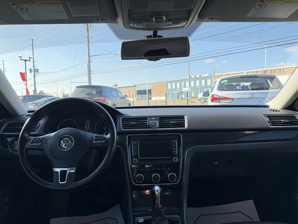 2014 Volkswagen Passat TDI   NAV   FENDER AUDIO   BLIND SPOT   B/U CAM in Oakville, Ontario - 14 - w1024h768px