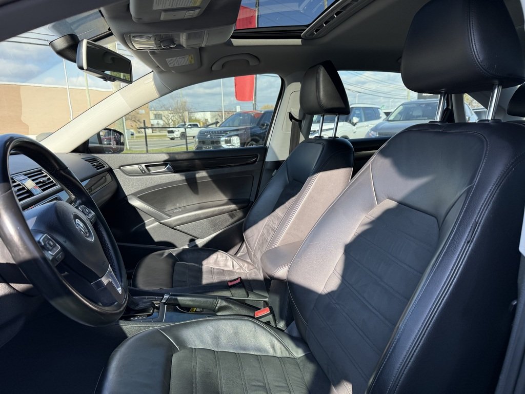 2014 Volkswagen Passat Highline 2.0 TDI 6sp in Oakville, Ontario - 12 - w1024h768px