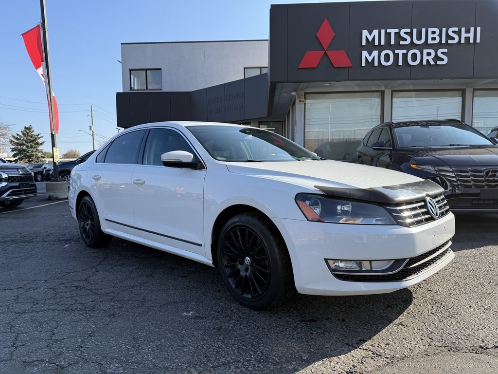 2014 Volkswagen Passat TDI   NAV   FENDER AUDIO   BLIND SPOT   B/U CAM in Oakville, Ontario - 2 - w1024h768px