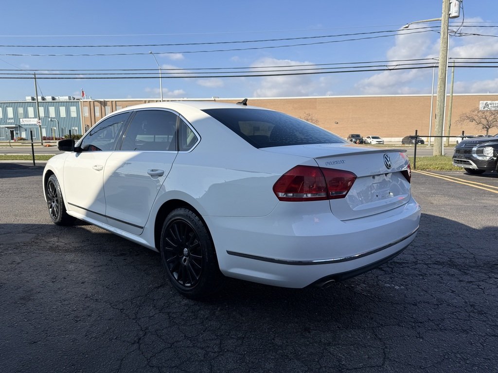 2014 Volkswagen Passat Highline 2.0 TDI 6sp in Oakville, Ontario - 6 - w1024h768px