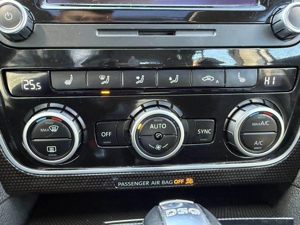 2014 Volkswagen Passat TDI   NAV   FENDER AUDIO   BLIND SPOT   B/U CAM in Oakville, Ontario - 18 - w1024h768px